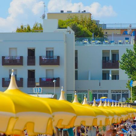 Hotel Nuova Medusa Rimini Exterior foto
