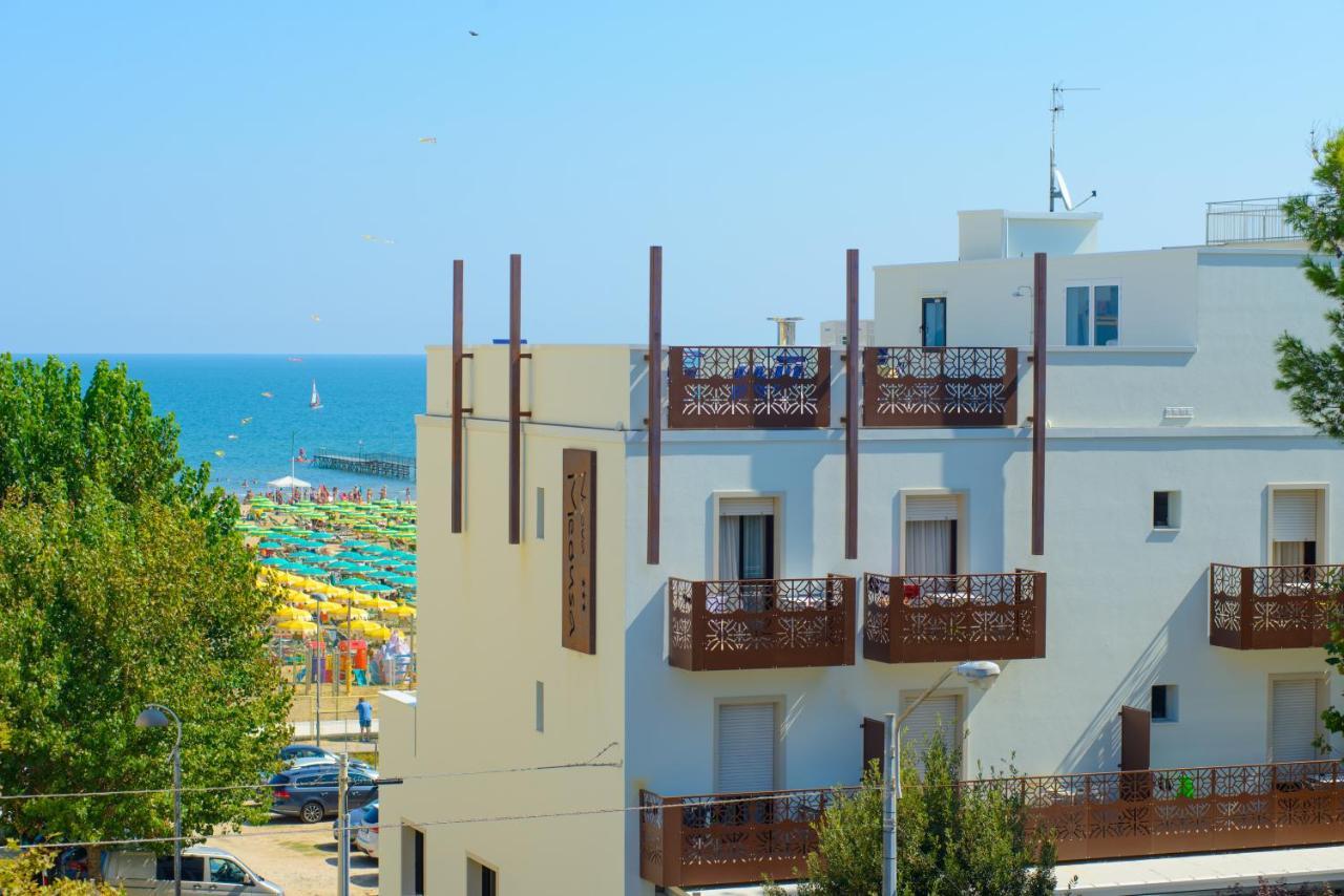 Hotel Nuova Medusa Rimini Exterior foto