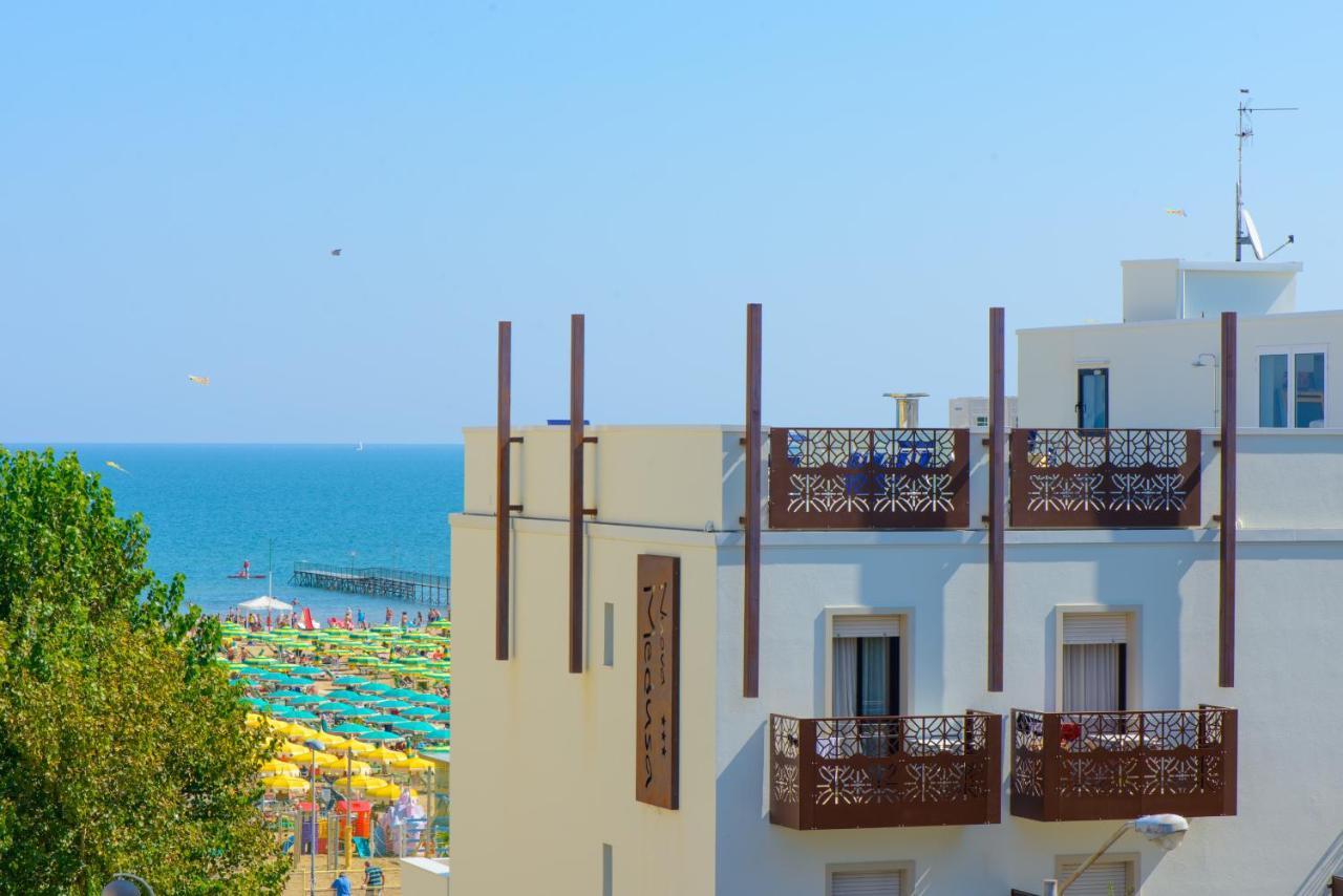 Hotel Nuova Medusa Rimini Exterior foto