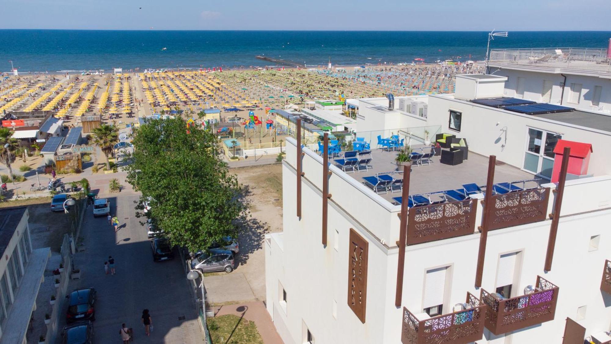 Hotel Nuova Medusa Rimini Exterior foto